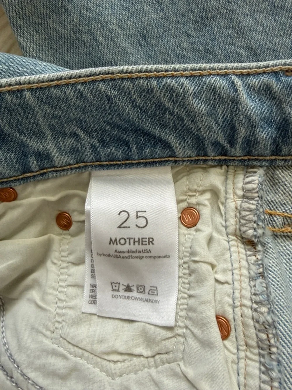 MOTHER "The Rambler Zip Ankle Fray" Blue Jeans Size 25 - Picture 11 of 16